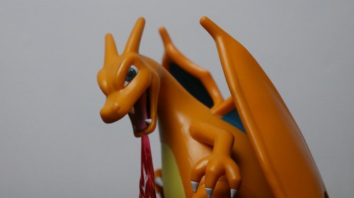 Figurine Charizard Pokémon Center 2024 Nintendo Créatures Anime Art Piece - Photo 6/6
