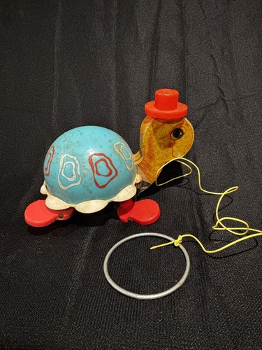 1962 FISHER PRICE TIP TOE TURTLE Vintage pull toy  