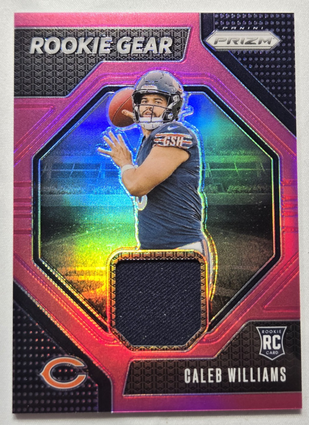 2024 PRIZM ROOKIE GEAR JERSEY PINK PRIZM CALEB WILLIAMS RC CHICAGO BEARS