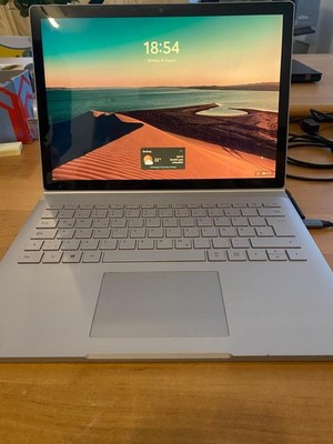 Microsoft Surface Book 2   i7-Prozessor | GTX1050 - 13,5 Zoll