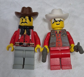 LEGO Western: Sheriff's Lock-Up (6755)- NOT Complete. Missing pieces/accessories