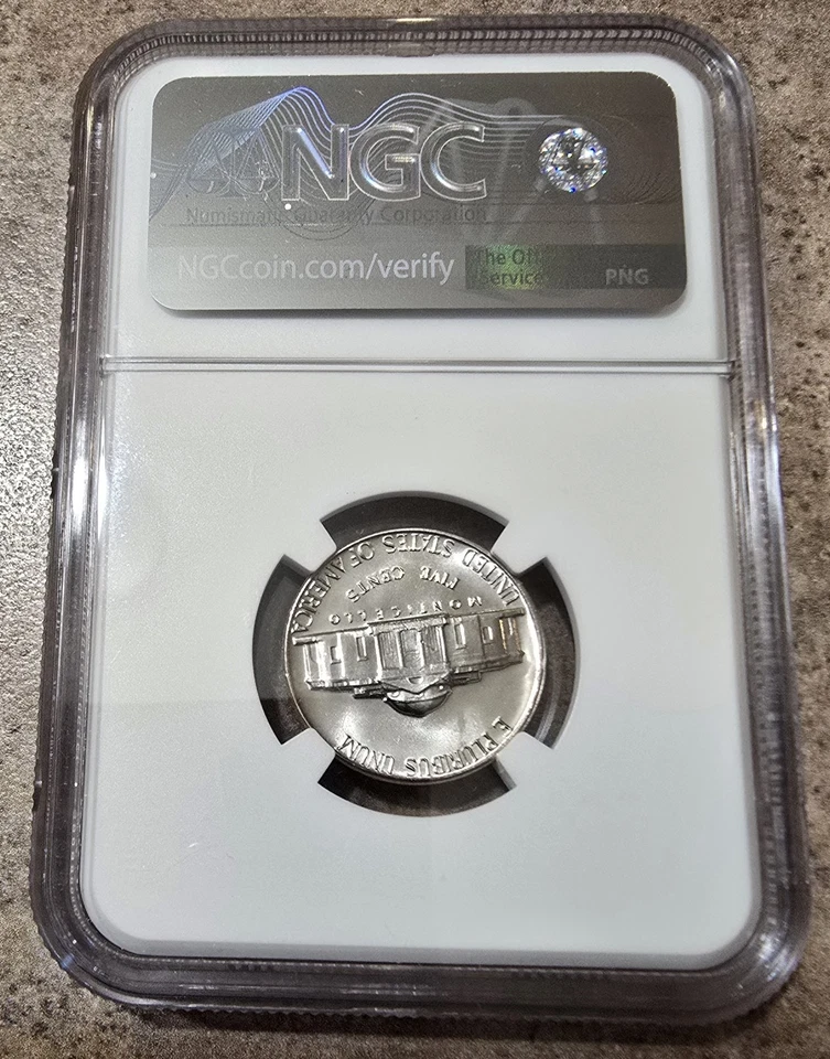 SMS Jefferson Nickel 1965 5c certificado por NGC MS68 Foto 2 de 2