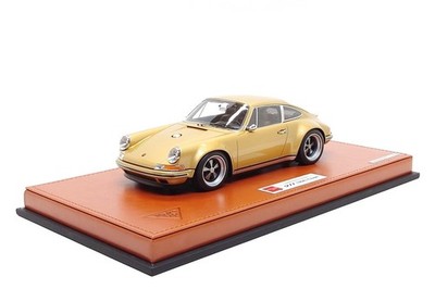 Make Up Eidolon 1:18 Singer Porsche 911 Coupe (964) in Gold | eBay
