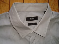 BOSS HUGO BOSS MEN'S BUTTON UP SHORTSLEEVES SHIRT SIZE LARGE HARDLY WORN