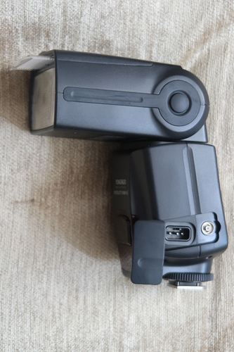 YONGNUO SPEEDLIGHT YN560 III ELECTRONIC 2.4G CAMERA FLASH FOR NIKON CANON PENTAX - Picture 8 of 11