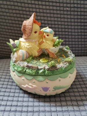 Easter Ceramic Chicks Jewelry Box Or Candy Dish 