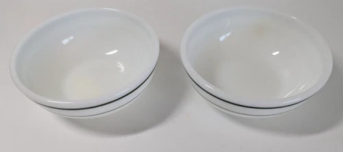 2- VTG 5 3/4" PYREX Double Tough Cereal/Chili Bowl White w 2 Dk Green Bands