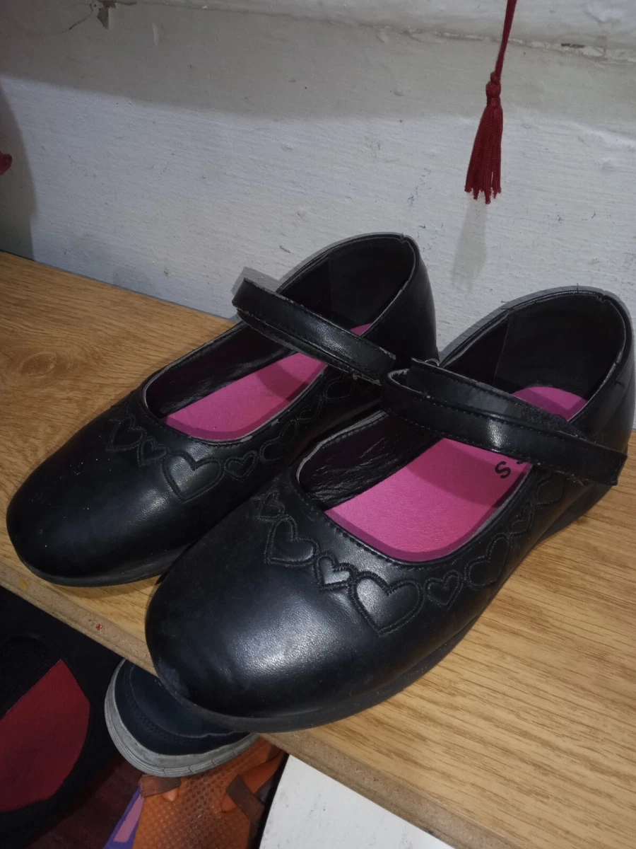 Secondary school hotsell shoes for girls