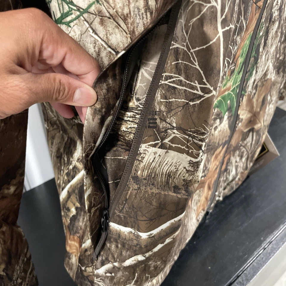 Under Armour Realtree Edge GORE-TEX Essential Hybrid Jacket Small 1316962-991 - Image 4 of 4