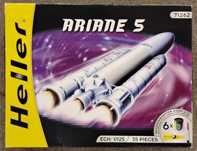 Heller 1/125 Ariane 5 Space Rocket Plastic Model Kit # 71262