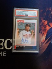 2020 Topps Archives Snapshots Luis Arraez On Card Auto #AS-LA PSA 9
