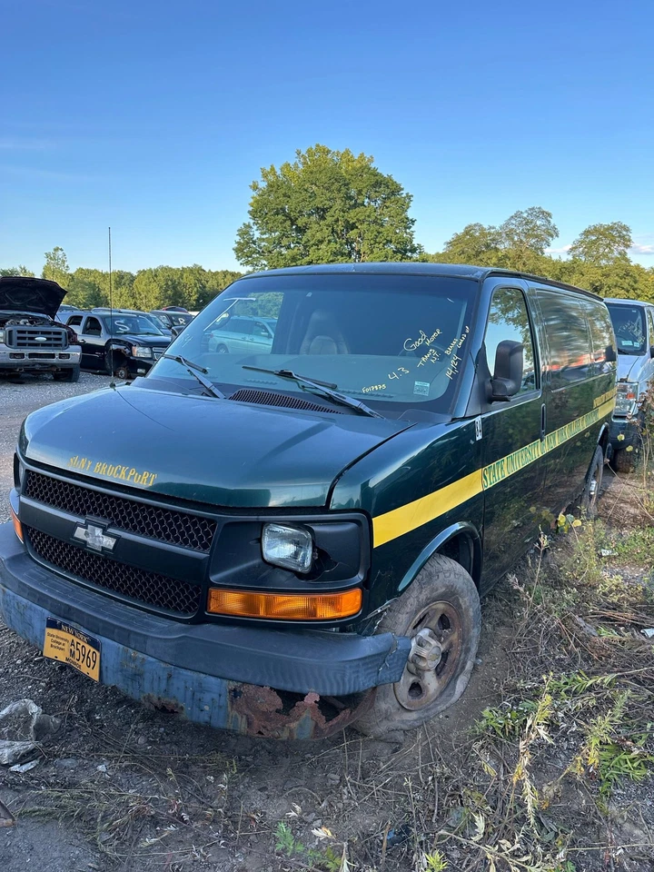 Módulo de control del motor usado (ECM) se adapta a: camioneta Chevrolet Express 1500 Electroni 2004 Foto 4 de 4
