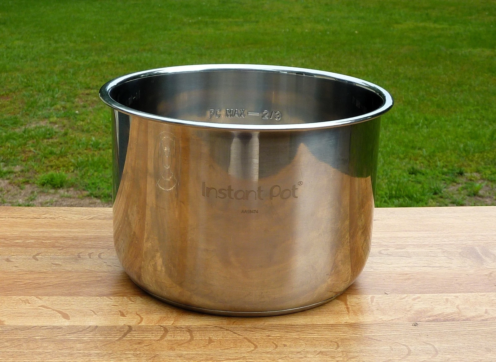 Instant Pot IP-LUX60 V3 6 Quart Stainless Steel Inner Pot OEM Replacement Bowl