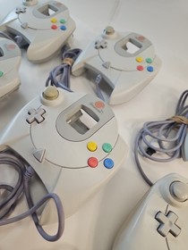 SEGA Dreamcast LOT Console 6 Controllers 3 Memory Cards 3 Games TESTED Working!