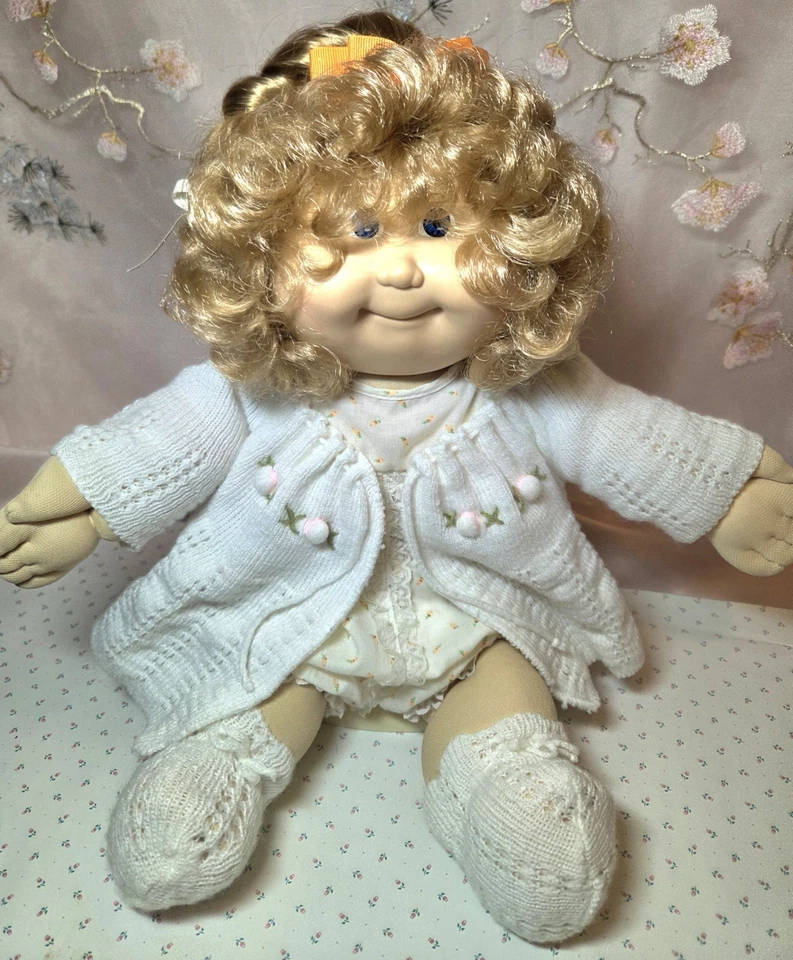 Cabbage Patch Kids Cornsilk Hair Hm 15 1986 VINTAGE Knitted Sweater Outfit - Image 3 of 4