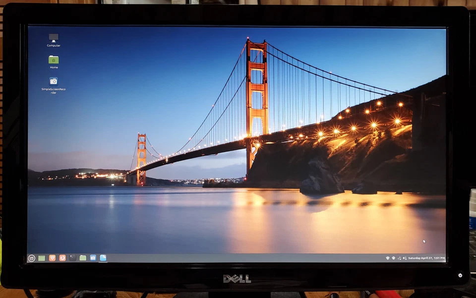 Dell ST2210B 22 inch LCD PC Monitor HDMI Full HD Widescreen - Image 2 of 4