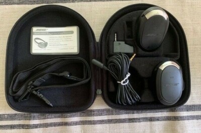 Bose QuietComfort 3 Case w/ strap 2 Chargers 2 Batteries & Airplane Addaptor 