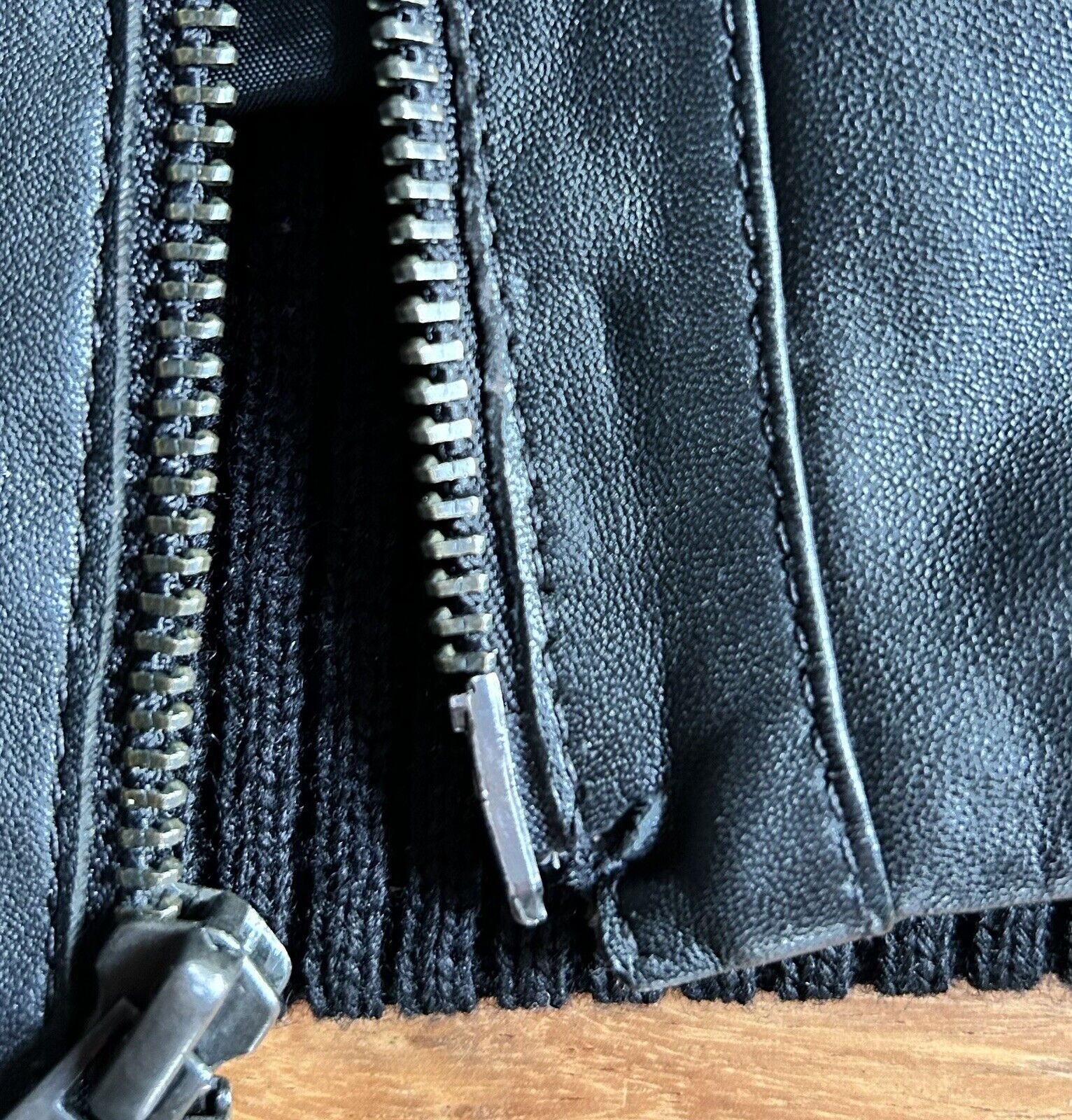 Claiborne Luxe Leather Vest Lambskin Men’s Size S - image 14