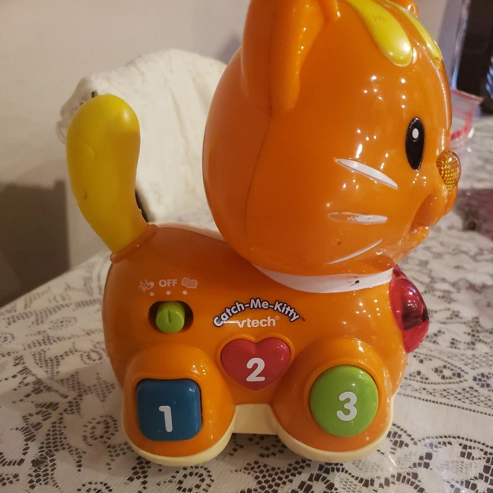 Vtech Catch-Me-Kitty Interactive LearningToy 6" Long Orange Cat Moving/Light Up - Image 3 of 4