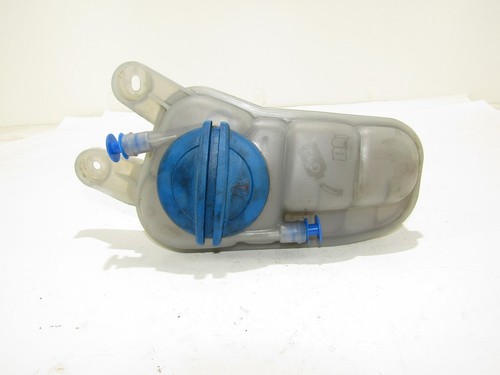 AUDI A5 8TA 2.0 TDI Coolant Expansion Tank Kühlwasserbehälter 8K0121403Q