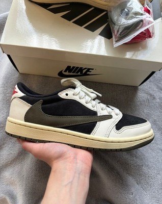 Size 6 - Jordan 1 Retro OG x Travis Scott Low Olive W