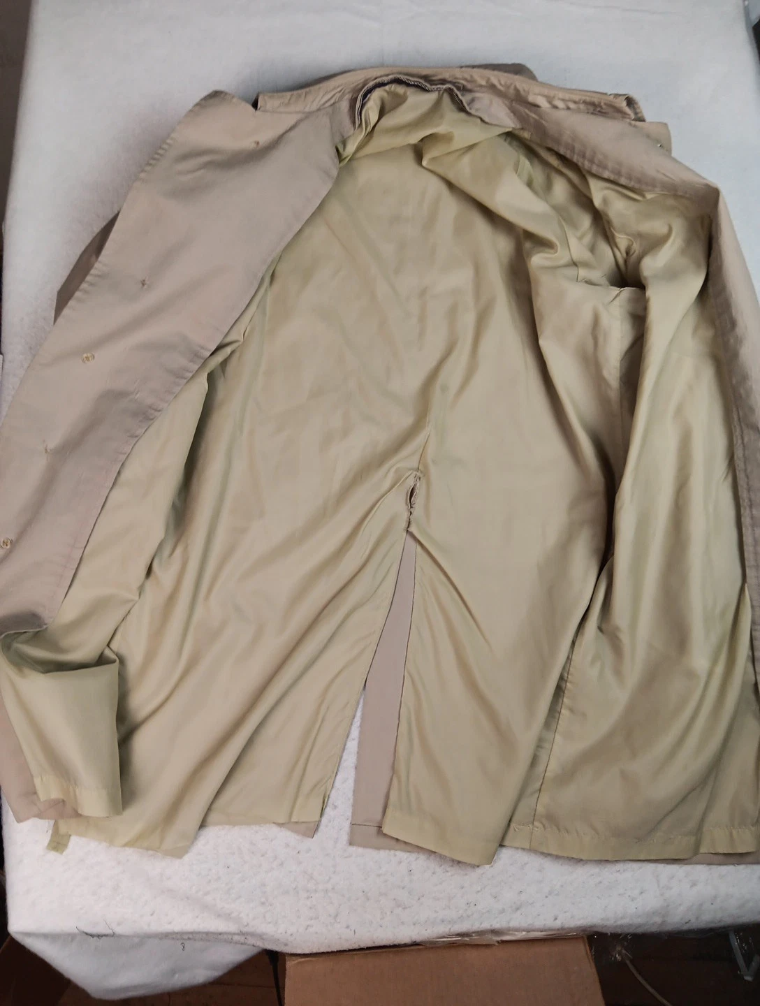 VTG Raleigh's Washington Mens Beige Trench Coat Size 44R Tan Overcoat image 19