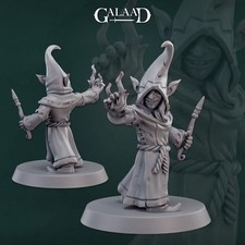 Female Wizard  Sorcerer  Warlock Unpainted Miniature  D D  DnD Mini