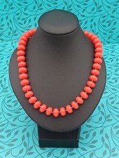 Vintage Retro Classic Beautiful Vibrant Red Beaded Detailed Necklace