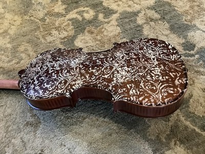 Great Playing 4/4 Full Size Violin/Fiddle With Engraved Maple Back