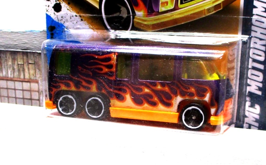 Autocaravana GMC Hot Wheels Heat Fleet Series 2012 ¡en púrpura caramelo metálico! Foto 4 de 4