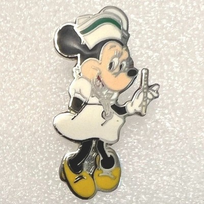 Vintage Disney Store Pin Minnie Nurse Badge Collectible Trade RN LVN PA Medical