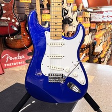 Squier Affinity Stratocaster Used MBL/M w/Soft case