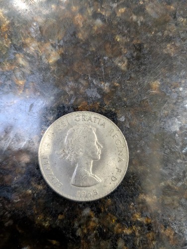 Great Britain 1 Crown Commemorative coin Winston Churchill Elizabeth II 1965 UK - Picture 3 of 3