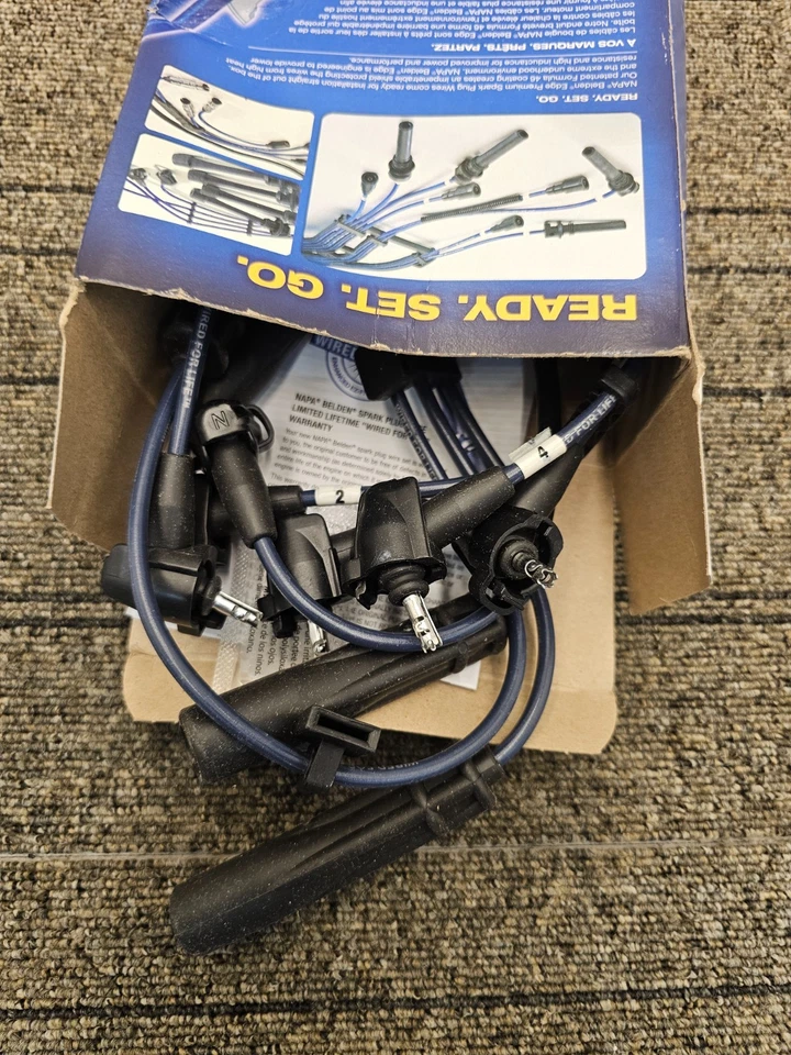 Fio de vela de ignição NAPA 700798 compatível com Toyota 4Runner 1993 -1995 - Imagem 2 de 4