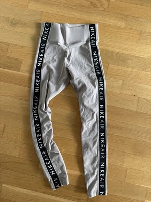 Nike Hose Grau Neu In Xs Damen von Nike Damen - Bild 1 von 2