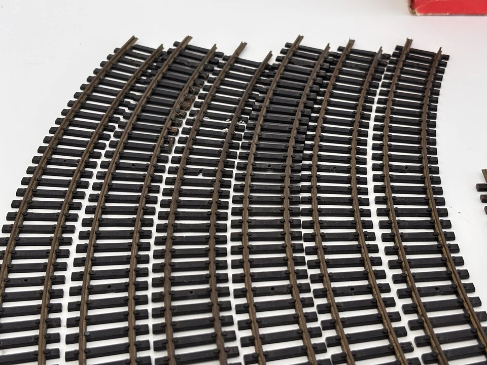 Fleischmann Set 18 Binari Misti H0 + Box Fleischmann vuoto (di altro tipo) - Immagine 4 di 4