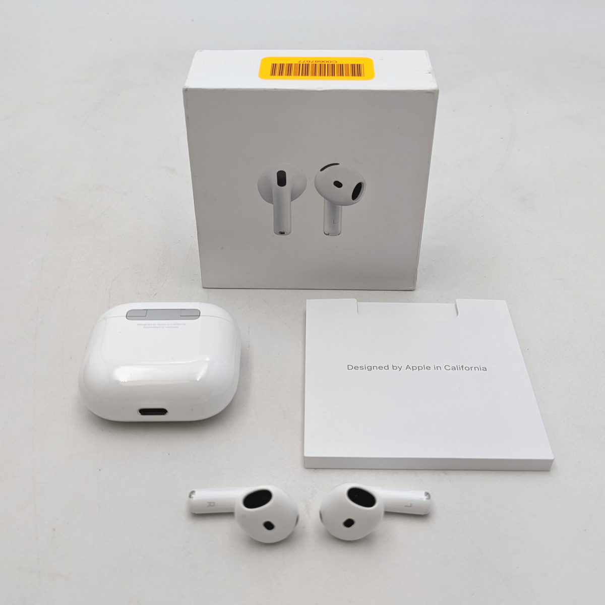 Apple AirPods 第4世代　A3058 3050 3053 Apple AirPods 4 NON ANC (A3053/A3050/A3058) 1 YEAR WARRANTY - PICK