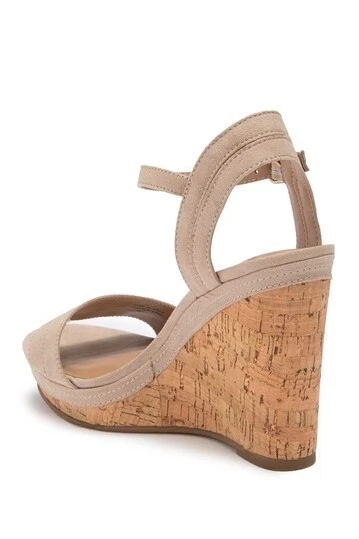 Call It Spring Acaviel Taupe Wedge Sandals. Sz 41/10. NIB! - Image 2 of 4