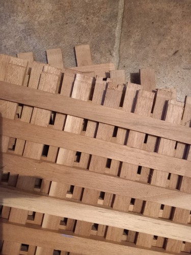 WOOD RADIATOR PANEL OR SCREEN PANELS - Picture 16 of 20