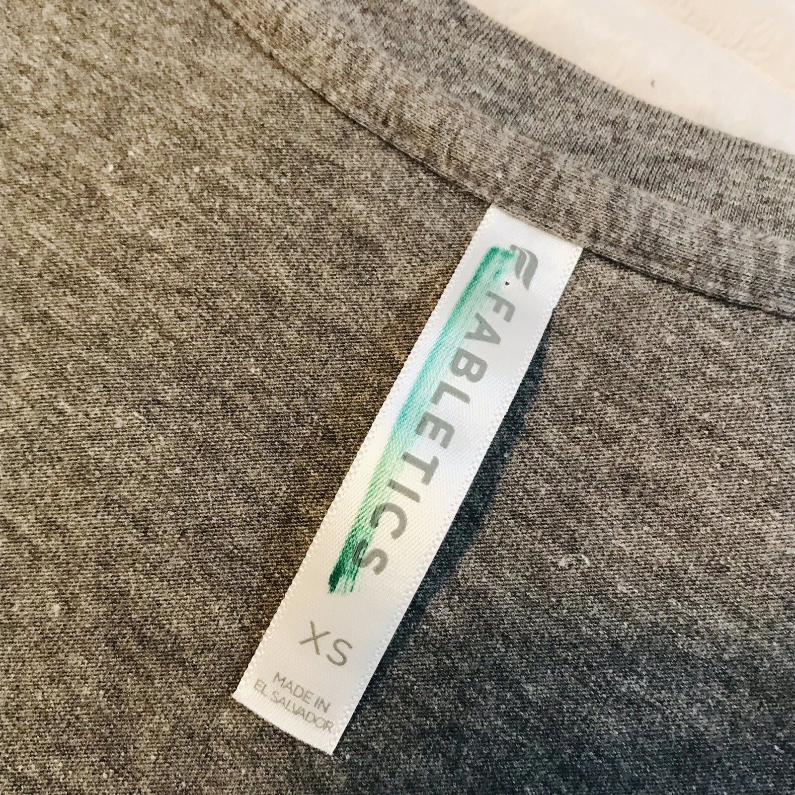 fabletics mindset is everything silver janis muscle tank-top