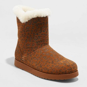 shearling style boots