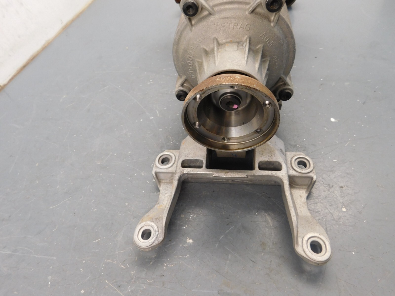 2014 11 12 15 Audi R8 V10 AWD Front Differential #0146 I7 