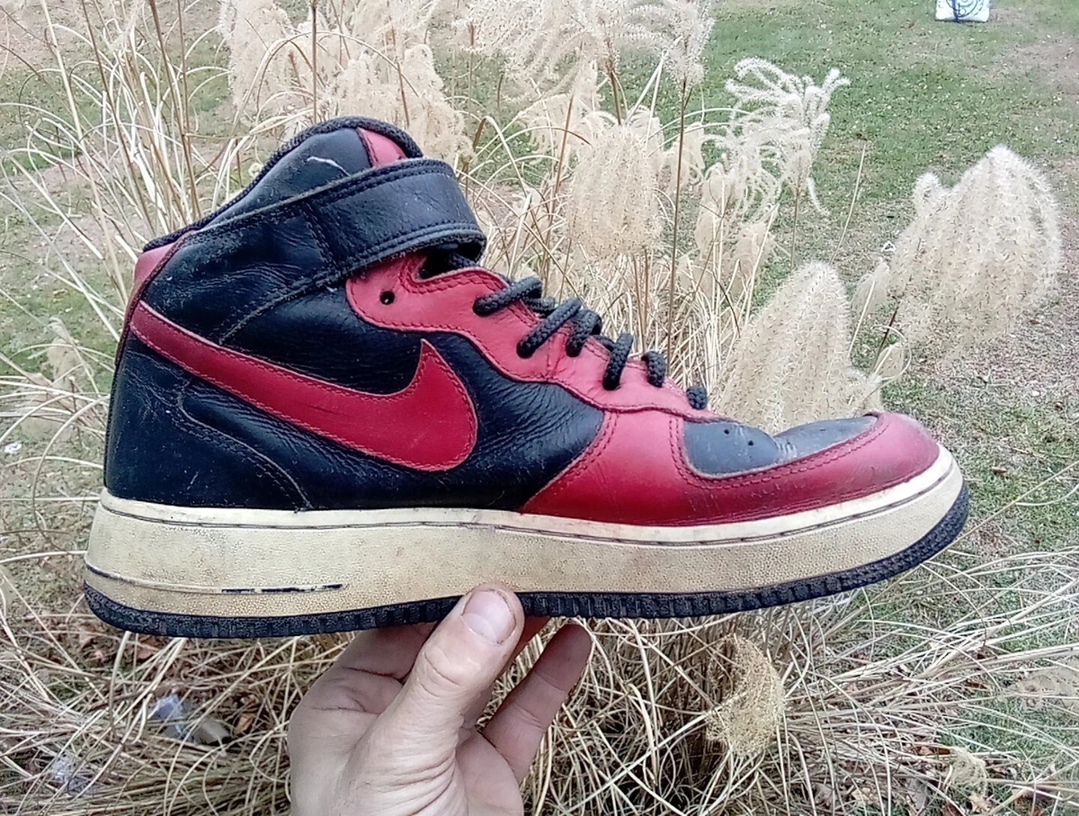 NIKE Air Force 1 Mid Bred Reverse Red Black 306352 063 2004 Size 10 Projects