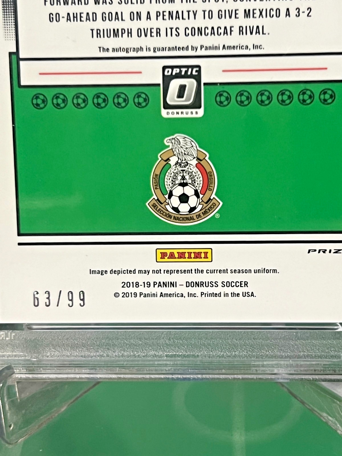 2018-19 Panini Donruss #150 Optic Raul Jimenez Blue Prizm /99 PSA 8 Auto 10 view 4