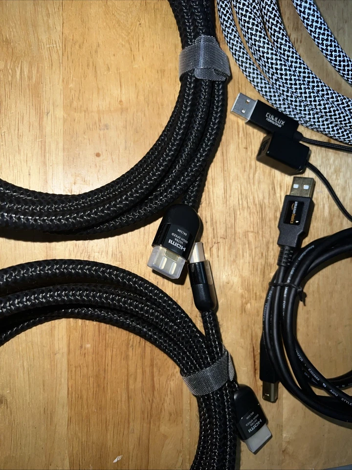 Premium Zeskit HDMI 2.1 & DP & USB C & SPF Adapter & More! - Image 4 of 4