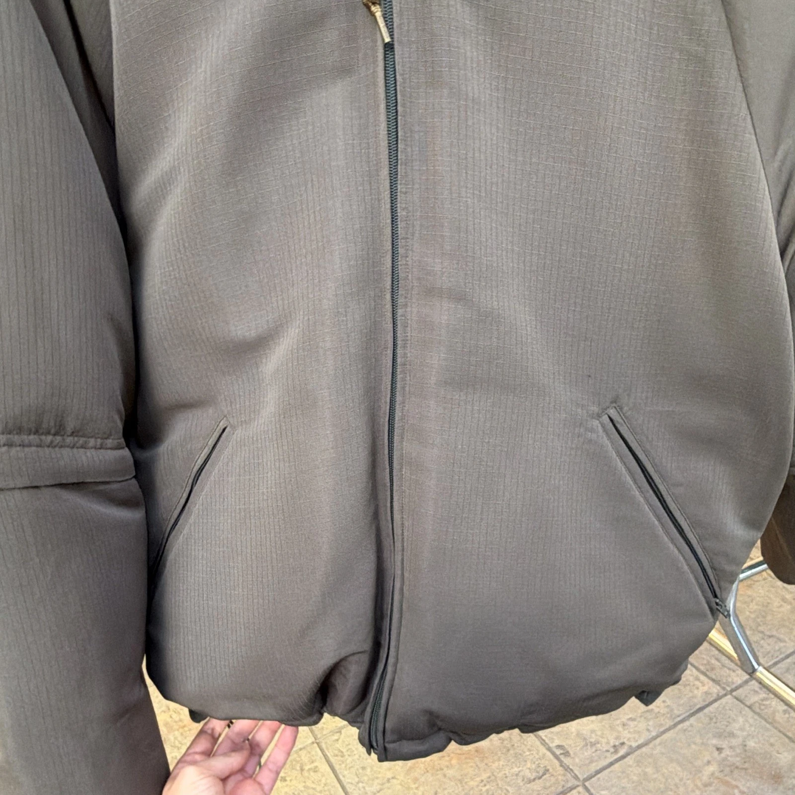 Acne Studios Men's Gray Full Zip Insulated Puffer Jacket Reversible 46 - product detail image 3