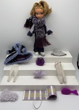 Vtg Y2K 2003 Lot Bratz Clothing Wintertime Wonderland Dana Outfits + Yasmin Doll
