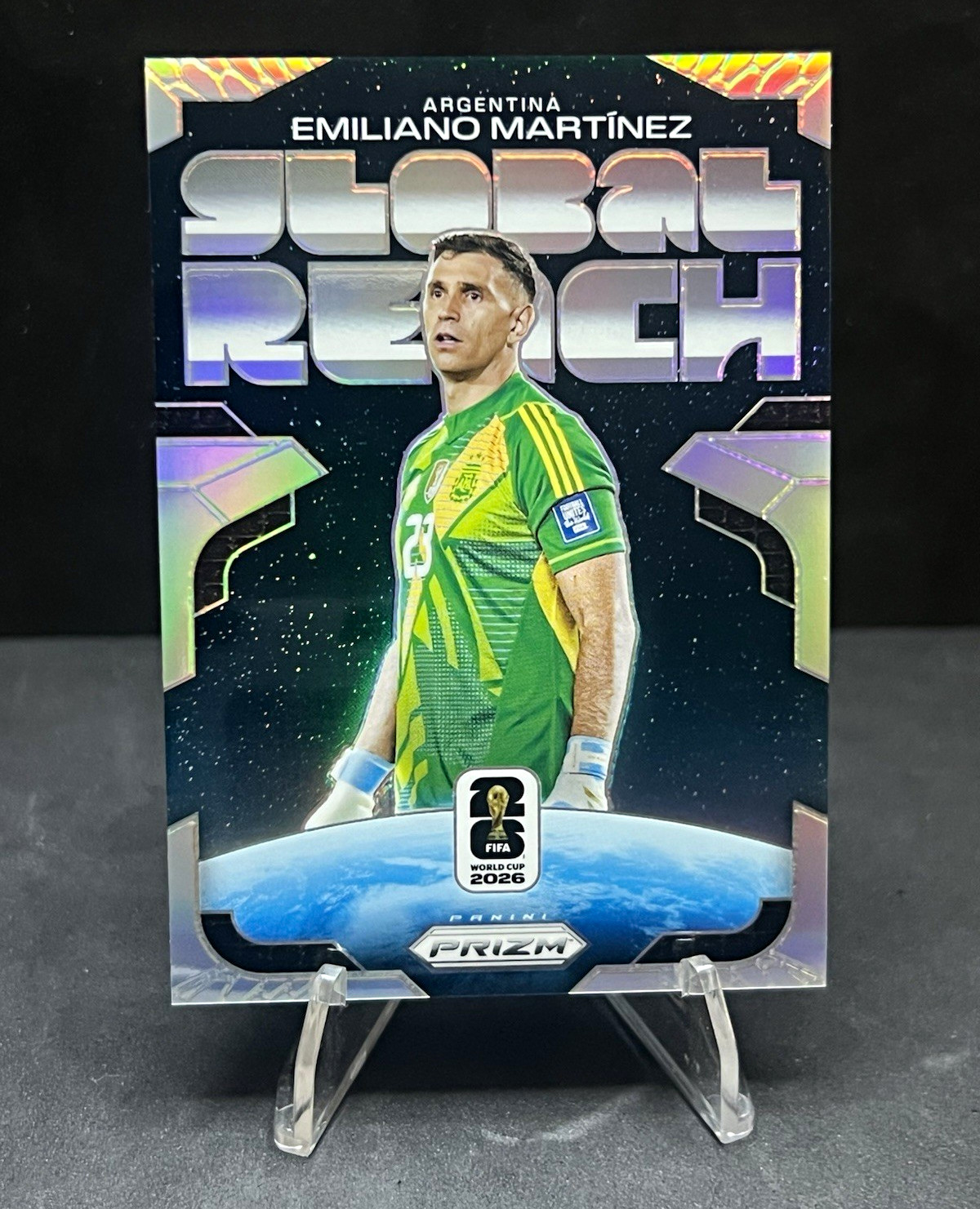 2026 Panini Prizm World Cup Emiliano Martinez Silver Global Reach #22 Argentina