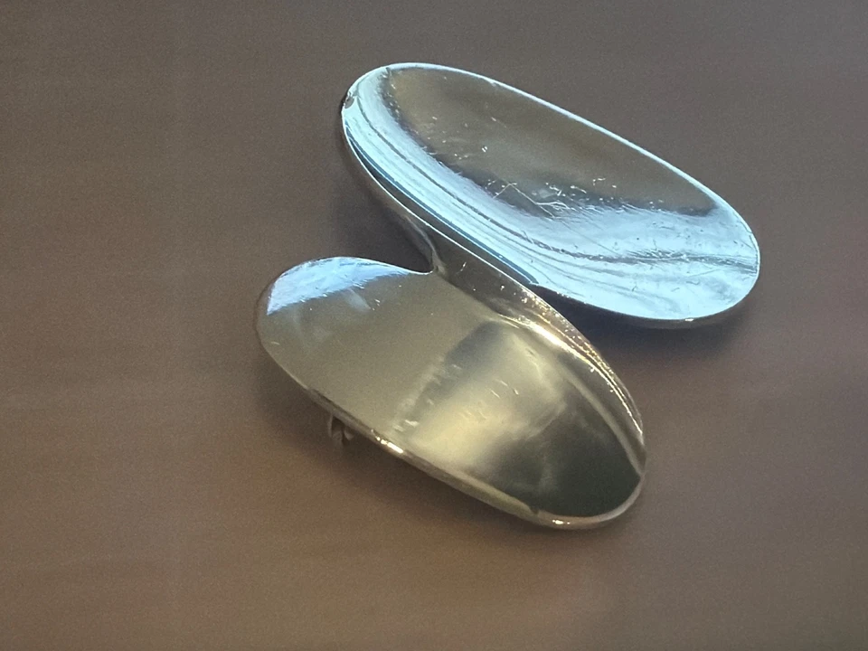 Broche MCM abstracto de plata de ley Georg Jensen #357 diseñado por Ibe Dahlquist Foto 2 de 4