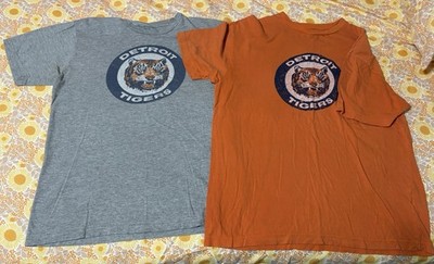 Detroit Tigers Tshirt Size Medium Wright & Ditson and Red Jacket MLB Baseball